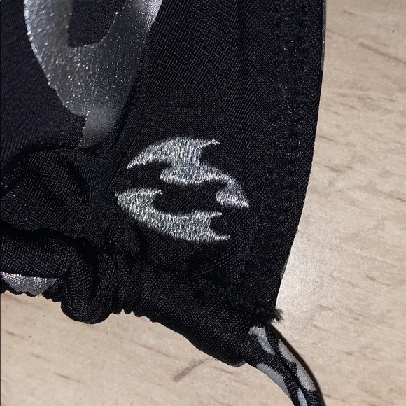 REVERSIBLE BILLABONG BIKINI TOP - Picture 3 of 4